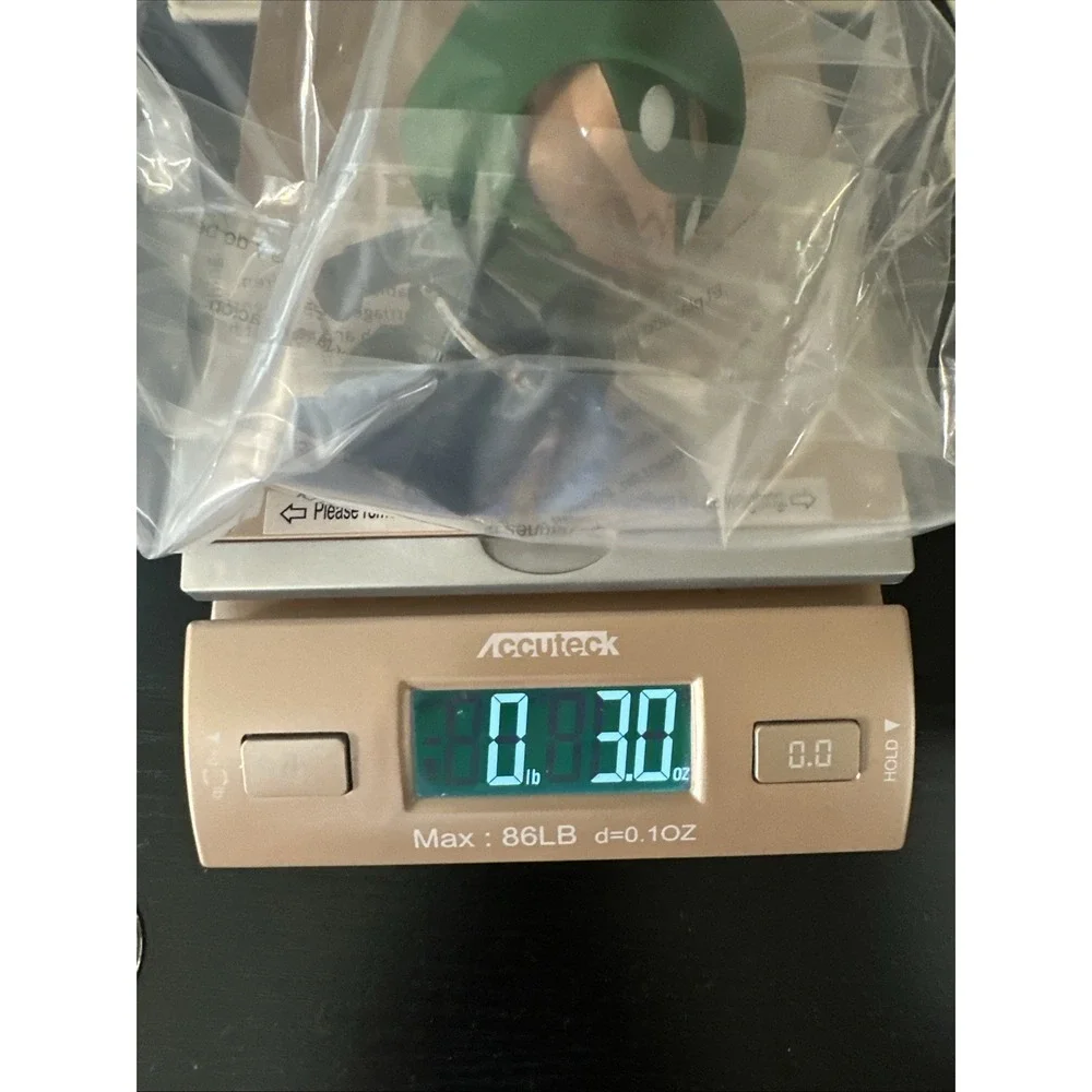 Funko Pop! DC Heroes TV: Arrow - The Green Arrow w/ Hood #299 Vinyl Figure